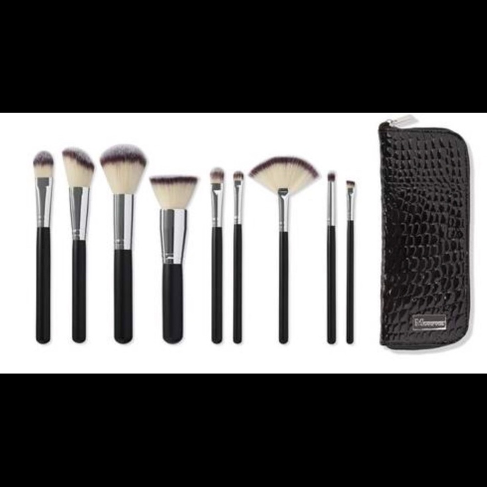 Morphe vegan brushes